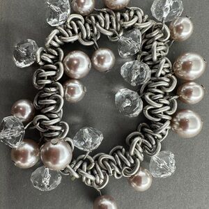 Elegant Silver nylon crystals and Pearl Bracelet